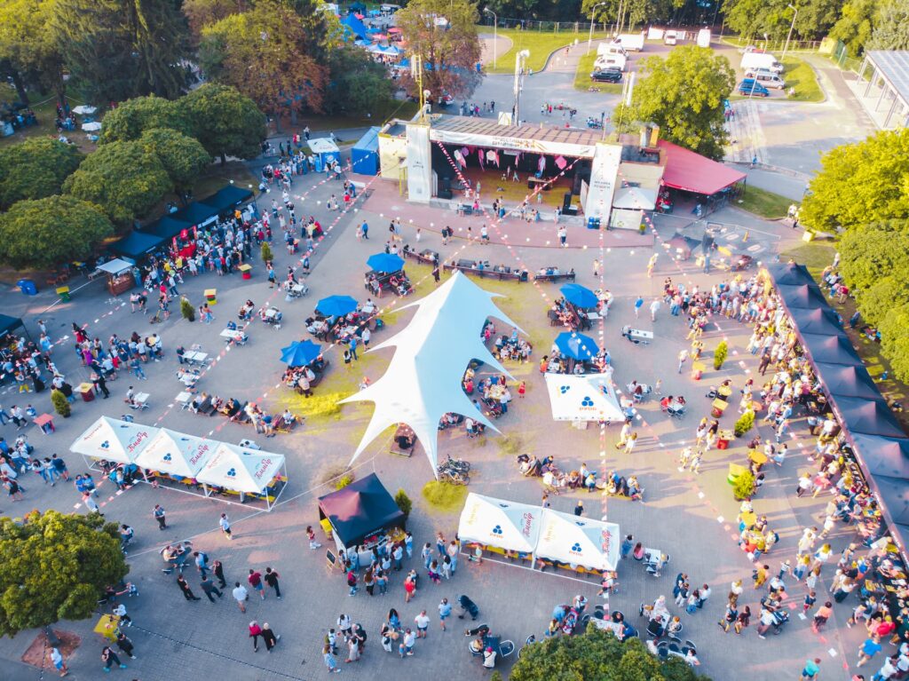 concert in city park